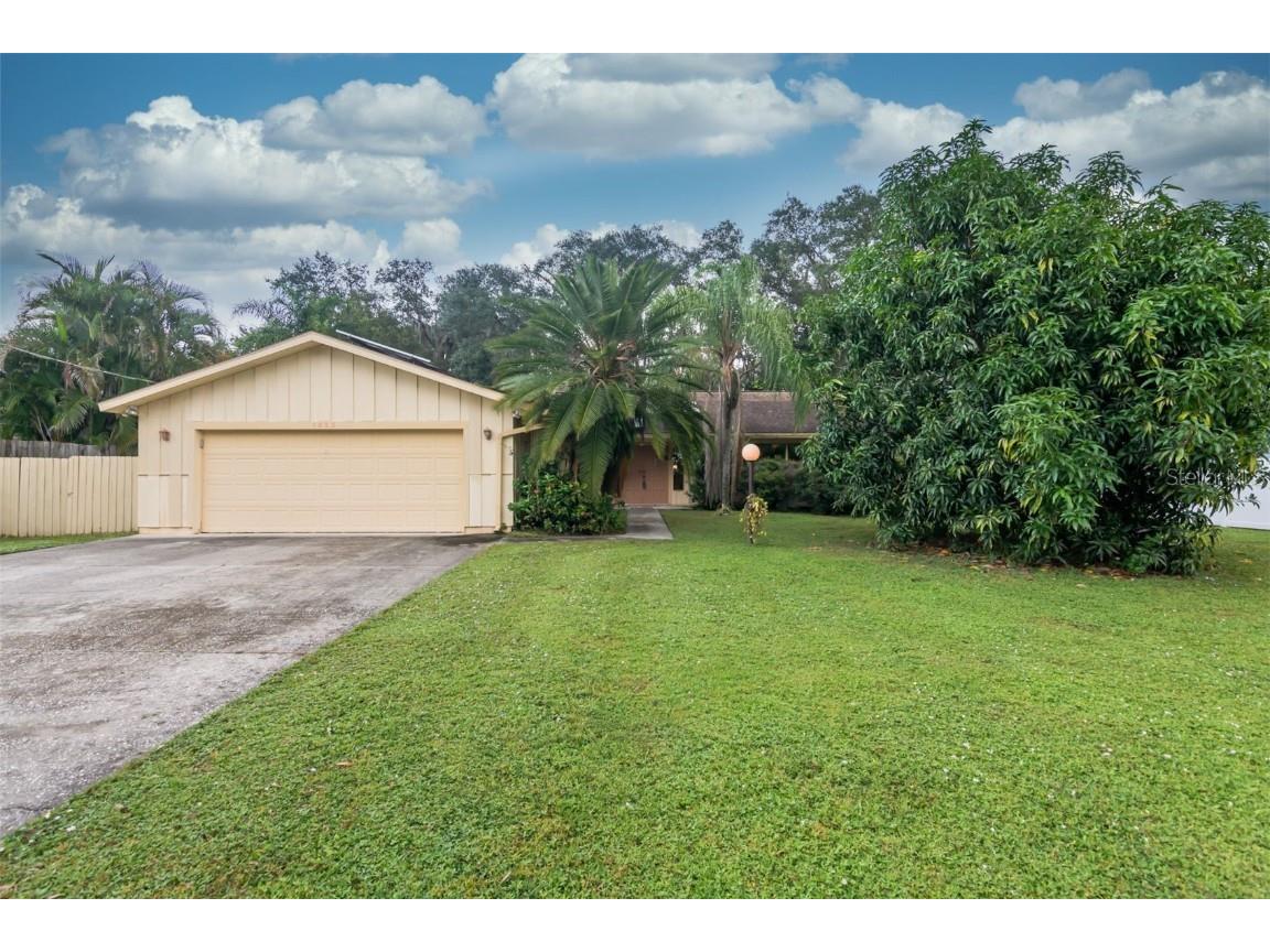 1923 E Leewynn Drive Sarasota FL 34240 A4516204 image1