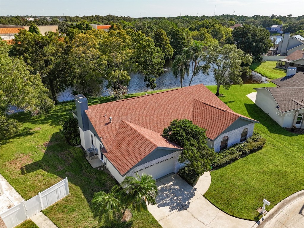 1923 Glen Lakes Circle N Saint Petersburg FL 33702 T3549592 image1