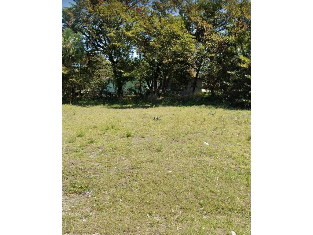 1923 High Street Fort Myers FL 33916 C7472333 image1