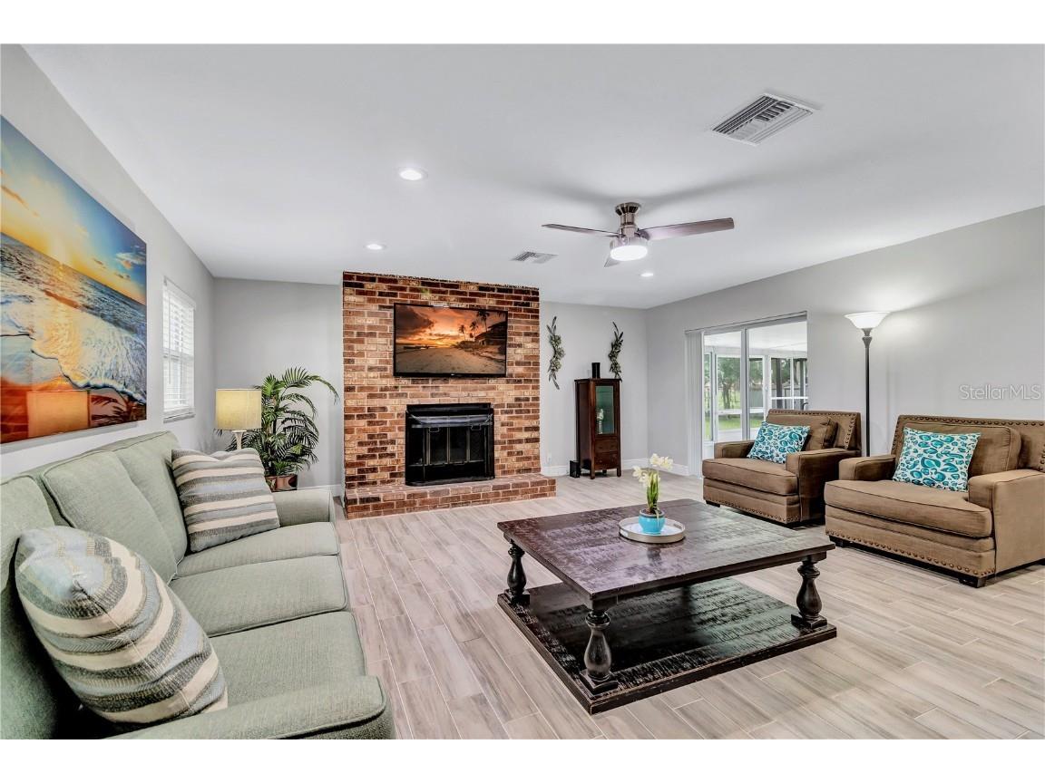 1923 Mabbette Street Kissimmee FL 34741 O6357448 image12