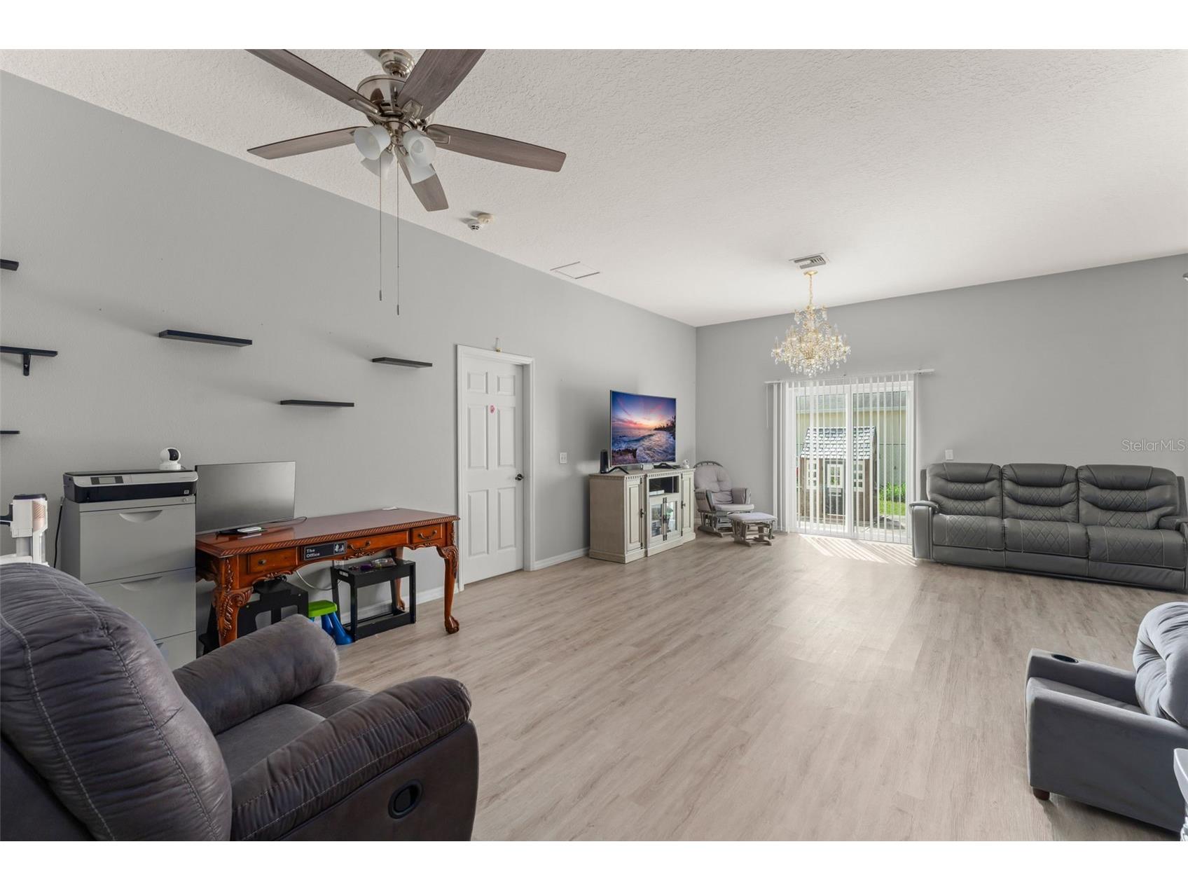 1923 Manatee Drive Poinciana FL 34759 O6410239 image4