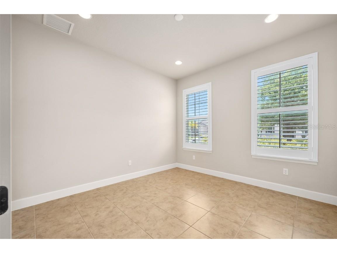 1923 Mendocino Lane Port Orange FL 32128 V4942882 image5