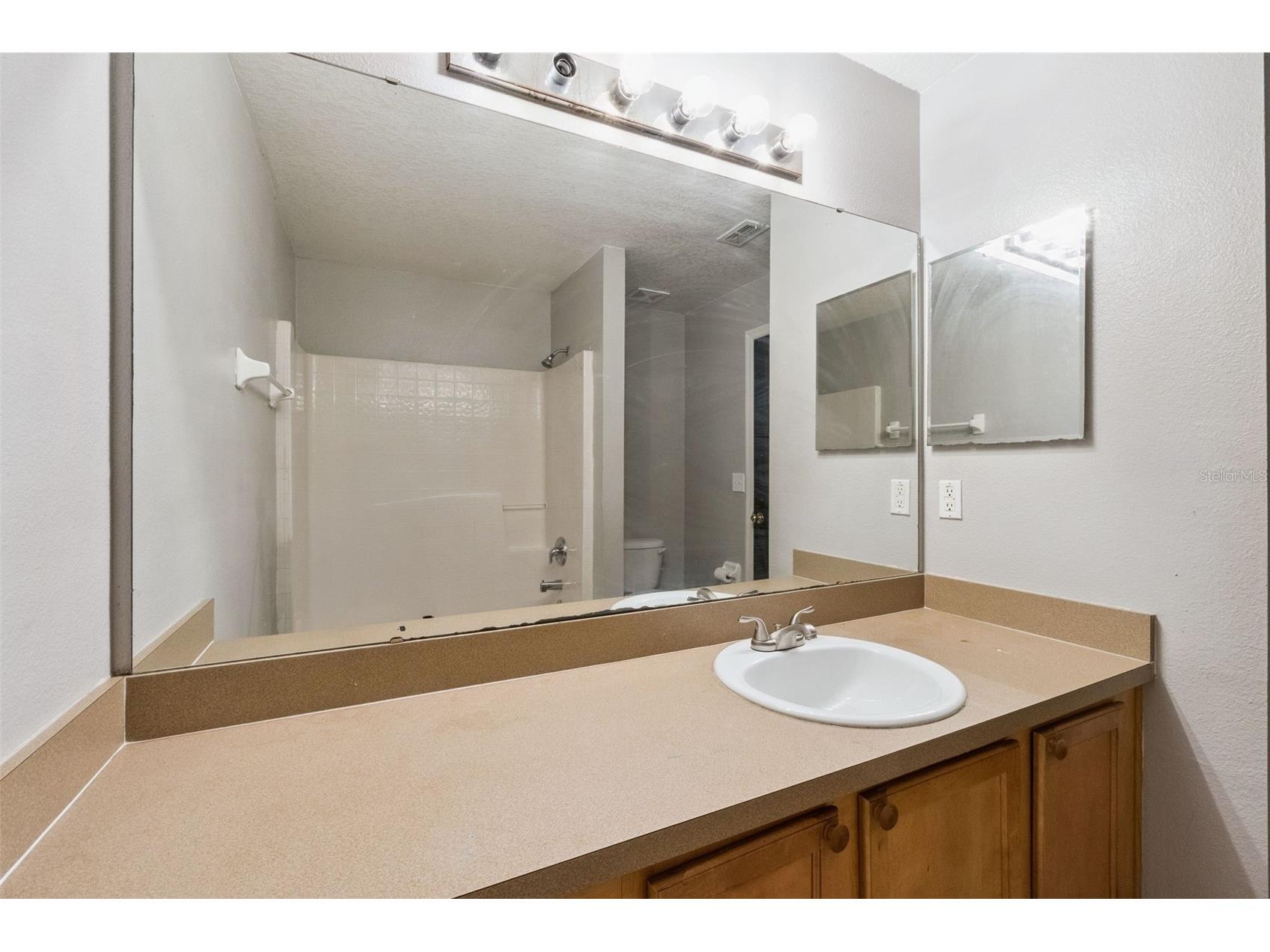 1923 Michigan Court Kissimmee FL 34759 O6398442 image17