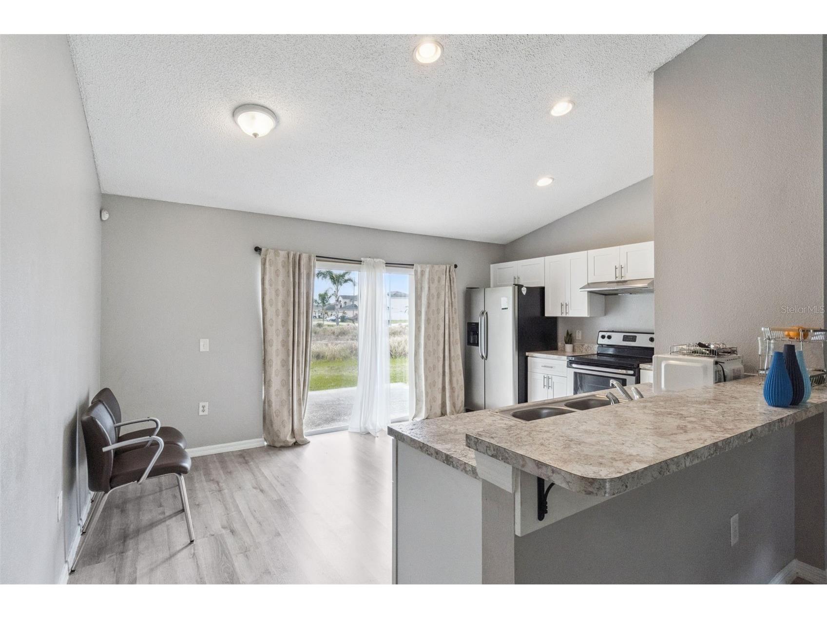 1923 Michigan Court Kissimmee FL 34759 O6398442 image6