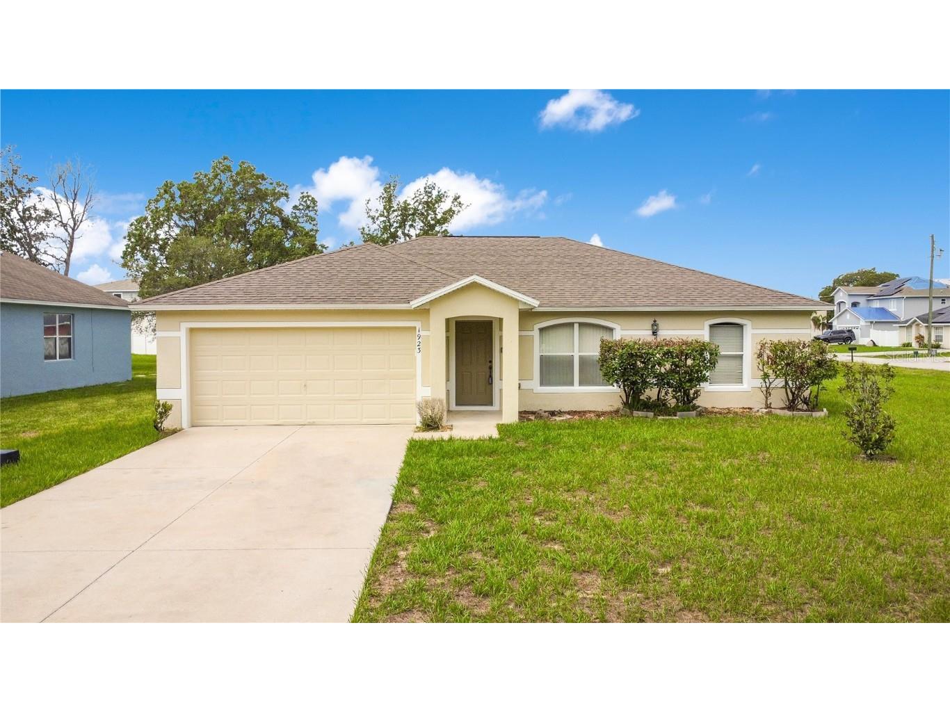 1923 Michigan Court Poinciana FL 34759 L4941887 image1