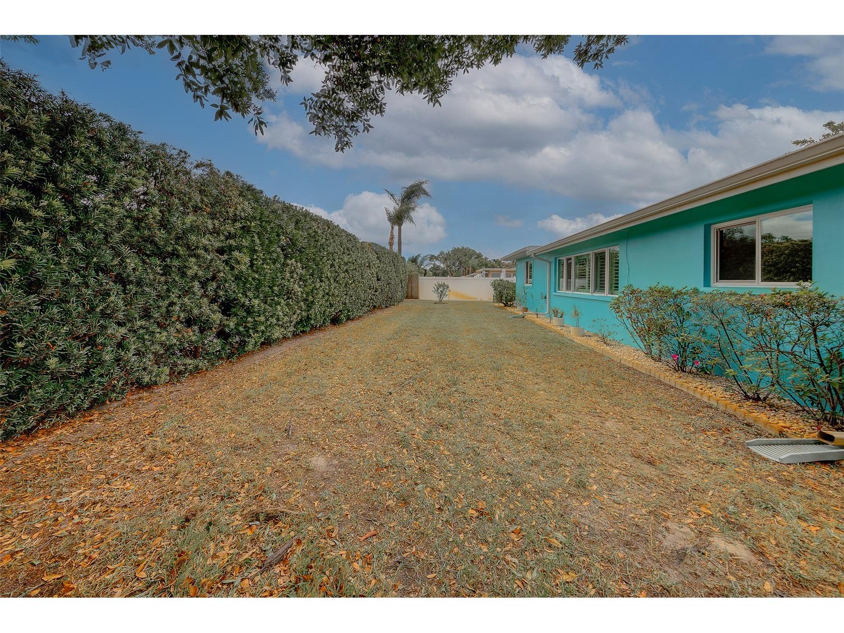 1923 Sky Drive Clearwater FL 33755 TB8497418 image39