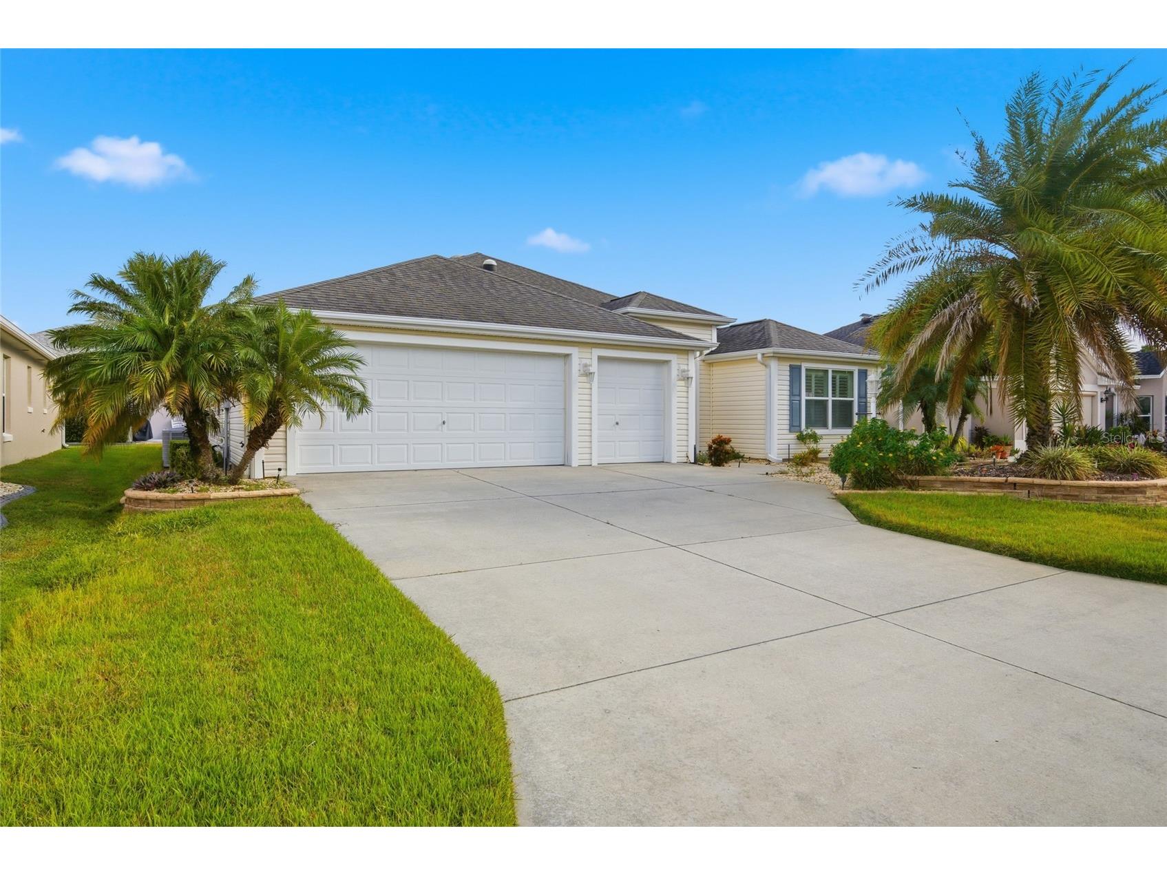 1923 Useppa Oaks Lane The Villages FL 32163 O6356086 image1