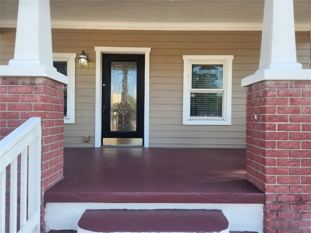 1923 W Pine Street Tampa FL 33607 TB8431627 image2