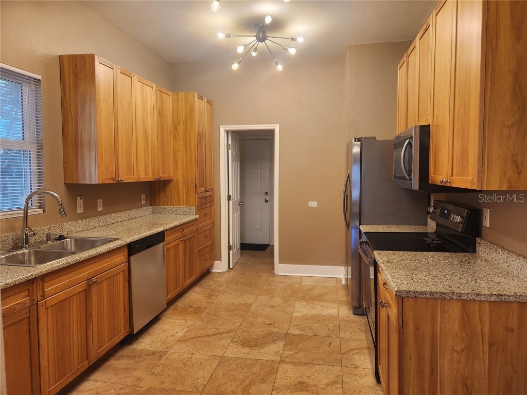 1923 W Pine Street Tampa FL 33607 TB8431627 image6