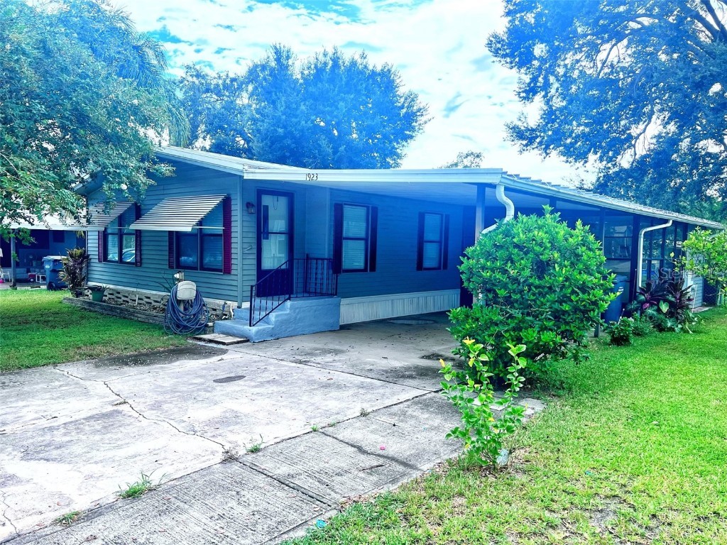 1923 Wynelle Court Lake Alfred FL 33850 P4926937 image1