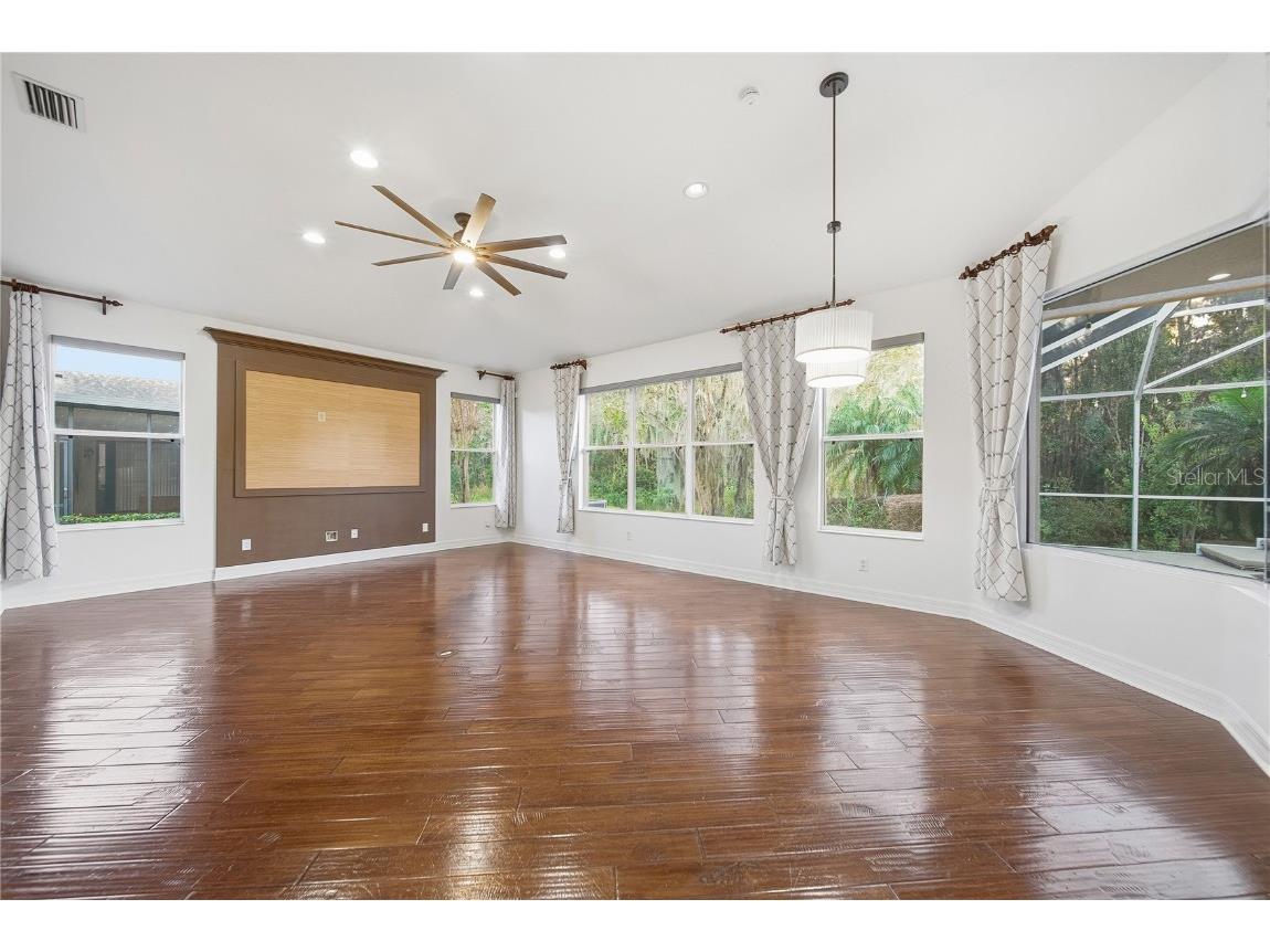 19238 Climbing Aster Drive Tampa FL 33647 TB8444933 image17