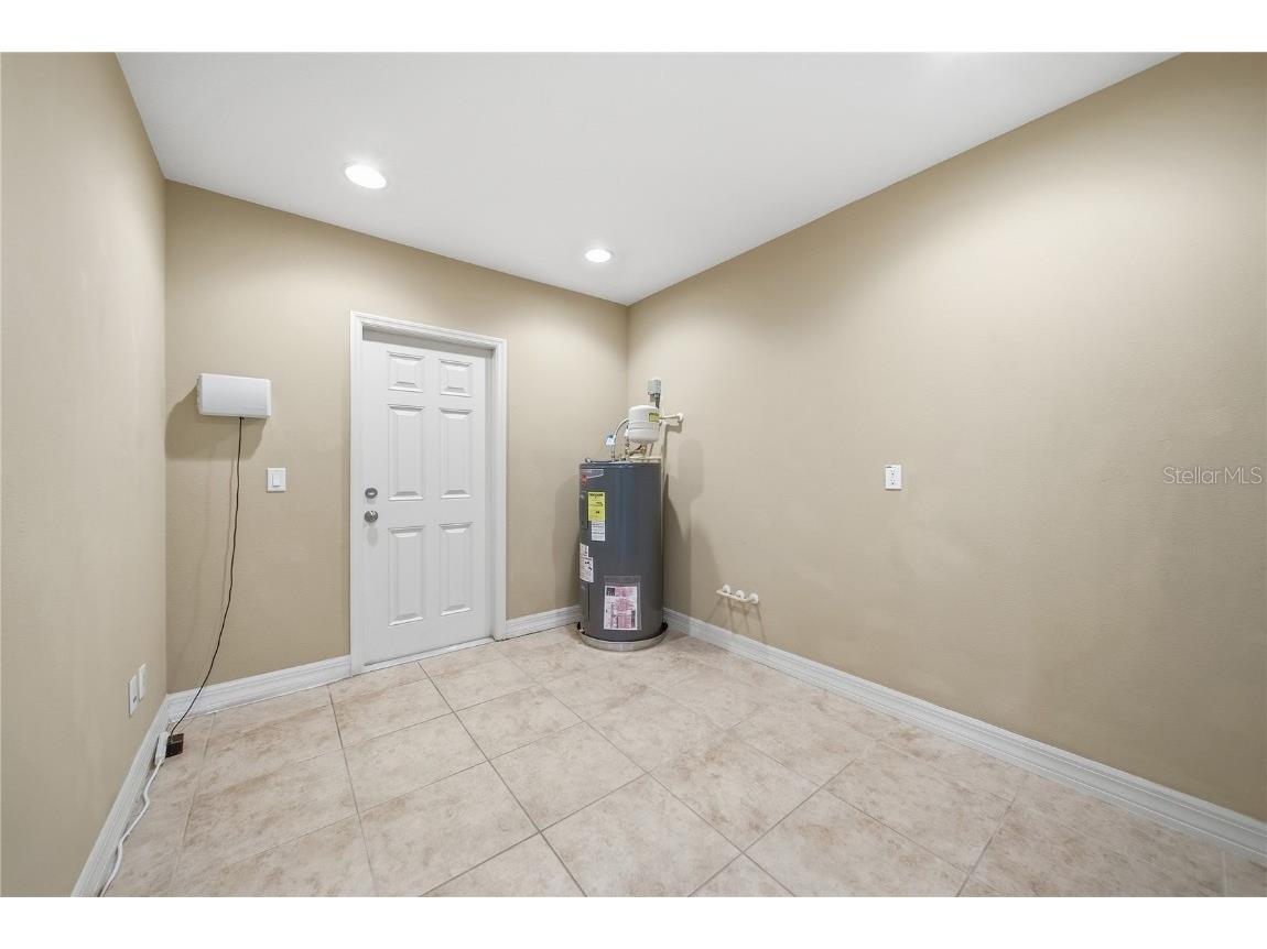 19238 Climbing Aster Drive Tampa FL 33647 TB8444933 image31