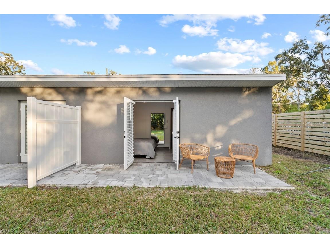 1924 Cloverlawn Avenue Orlando FL 32806 O6213570 image1