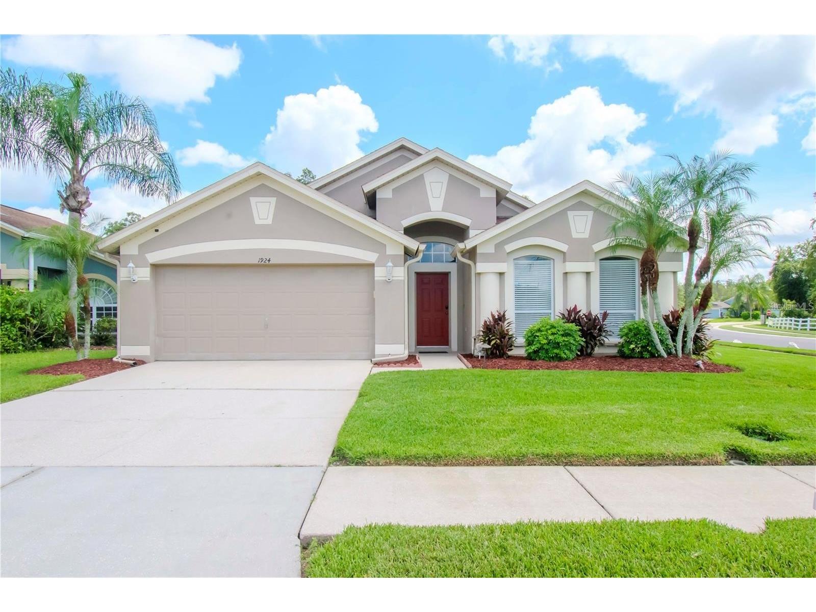 1924 Grenville Court Wesley Chapel FL 33543 TB8511991 image1
