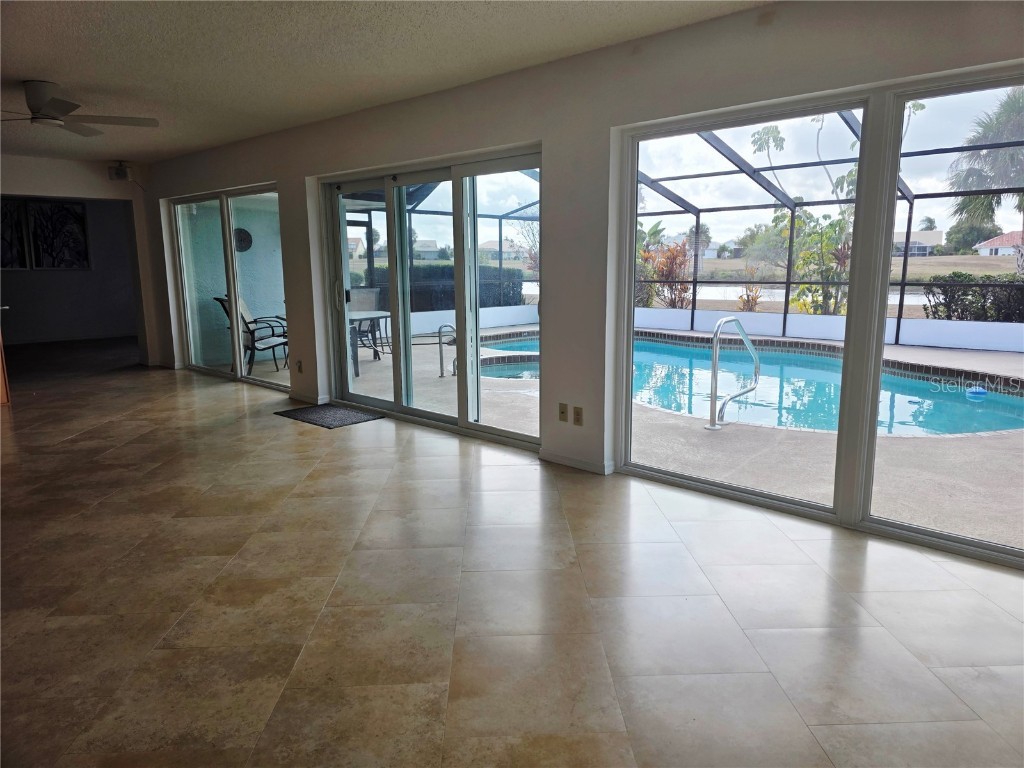 1924 New Bedford Drive Sun City Center FL 33573 TB8452460 image4