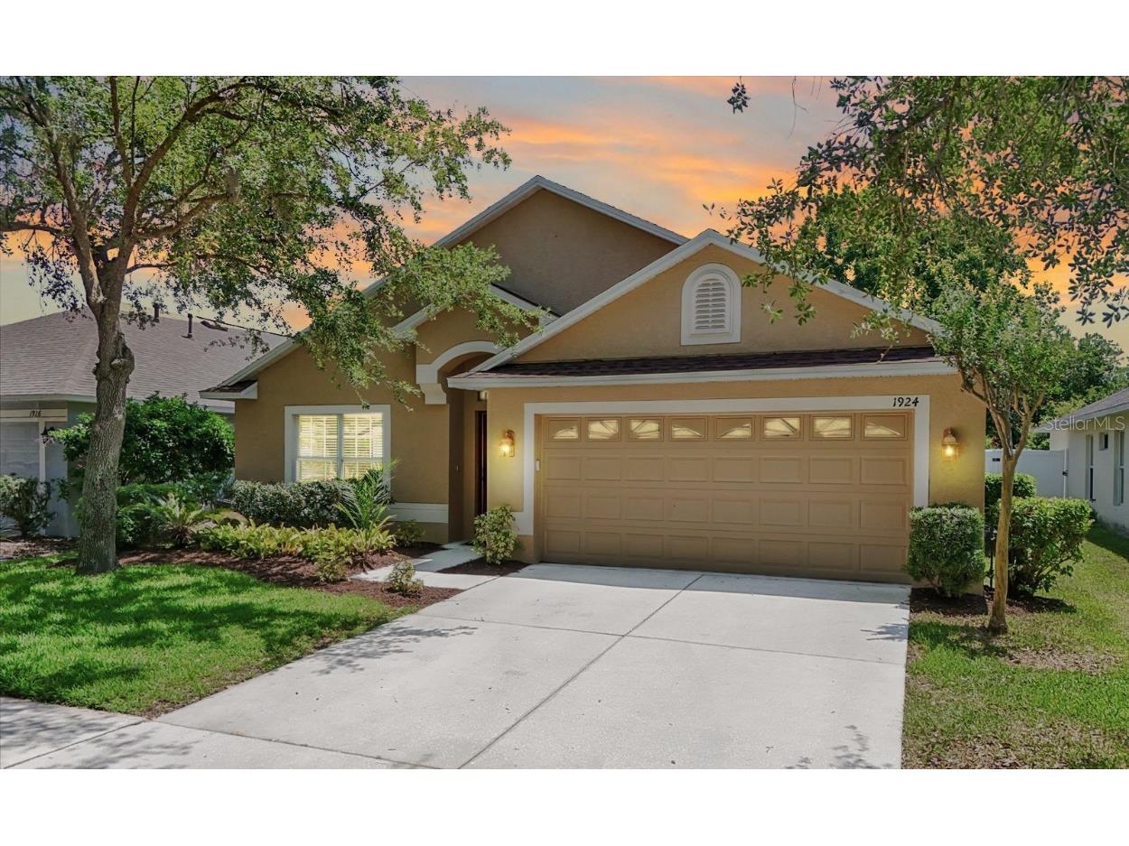 1924 Sean Wood Circle Brandon FL 33510 TB8379879 image1