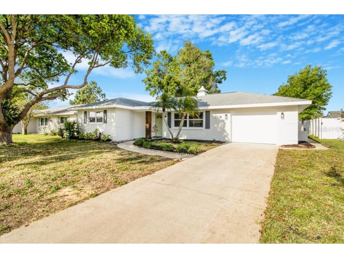 1924 Sky Drive Clearwater FL 33755 TB8365339 image1