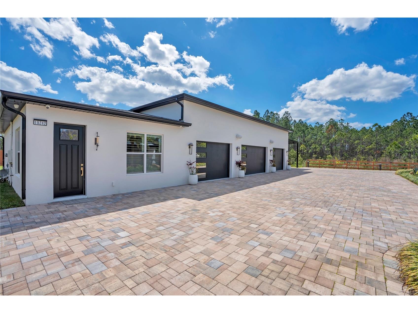 19240 Lansdowne Street Orlando FL 32833 O6425857 image74