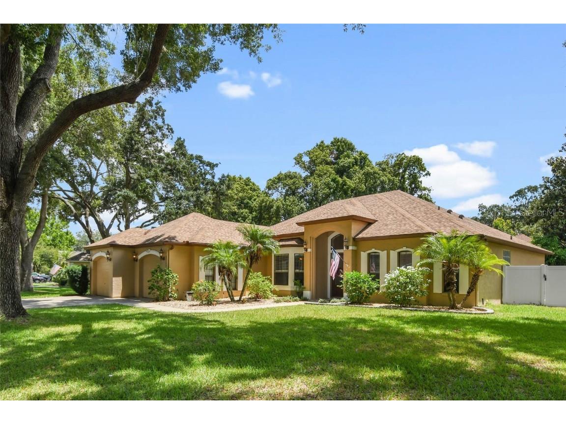 19241 Park Place Boulevard Eustis FL 32736 - LAKE JOANNA O6215076 image1