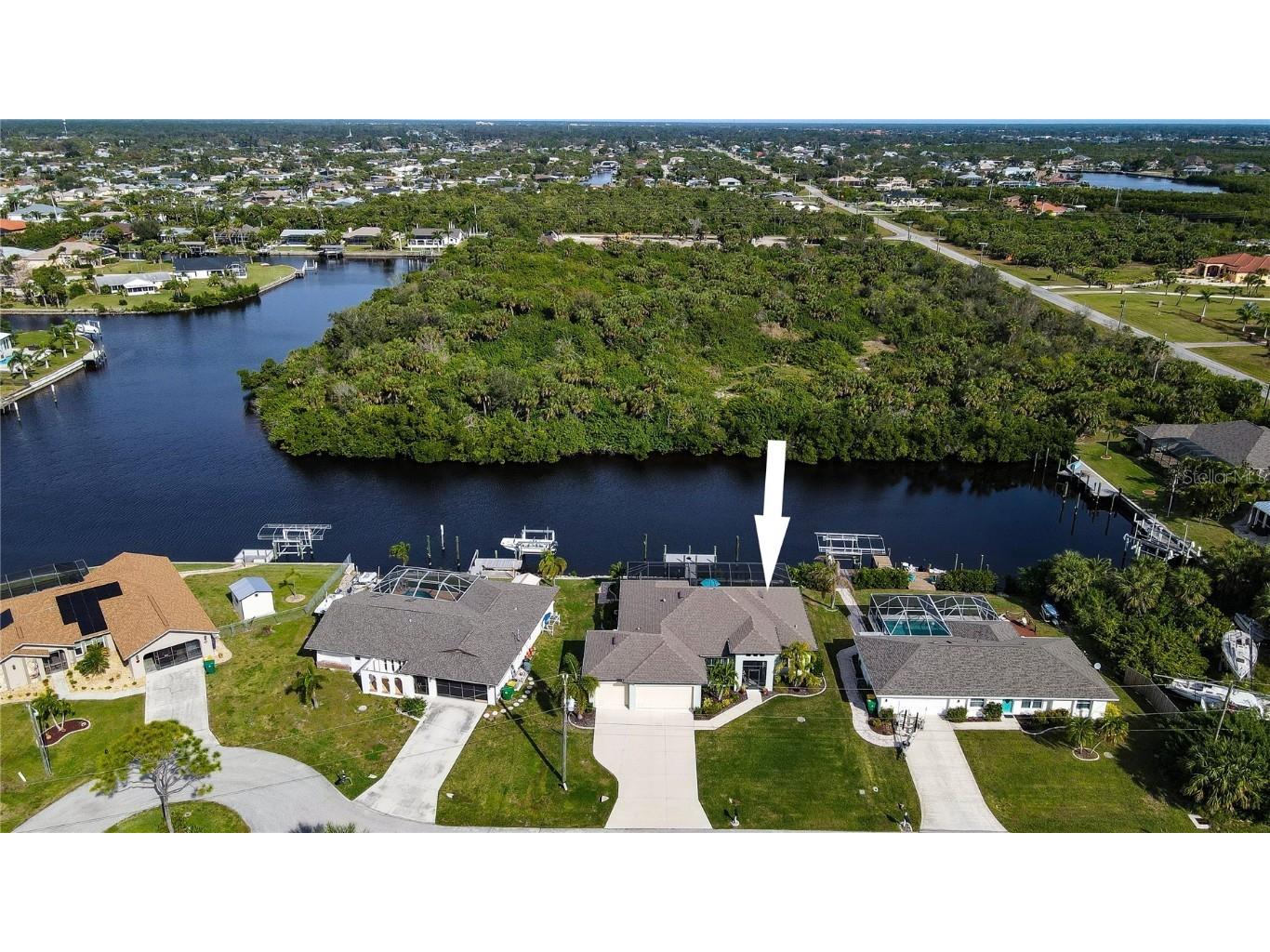 19246 Moore Haven Court Port Charlotte FL 33948 C7509810 image1