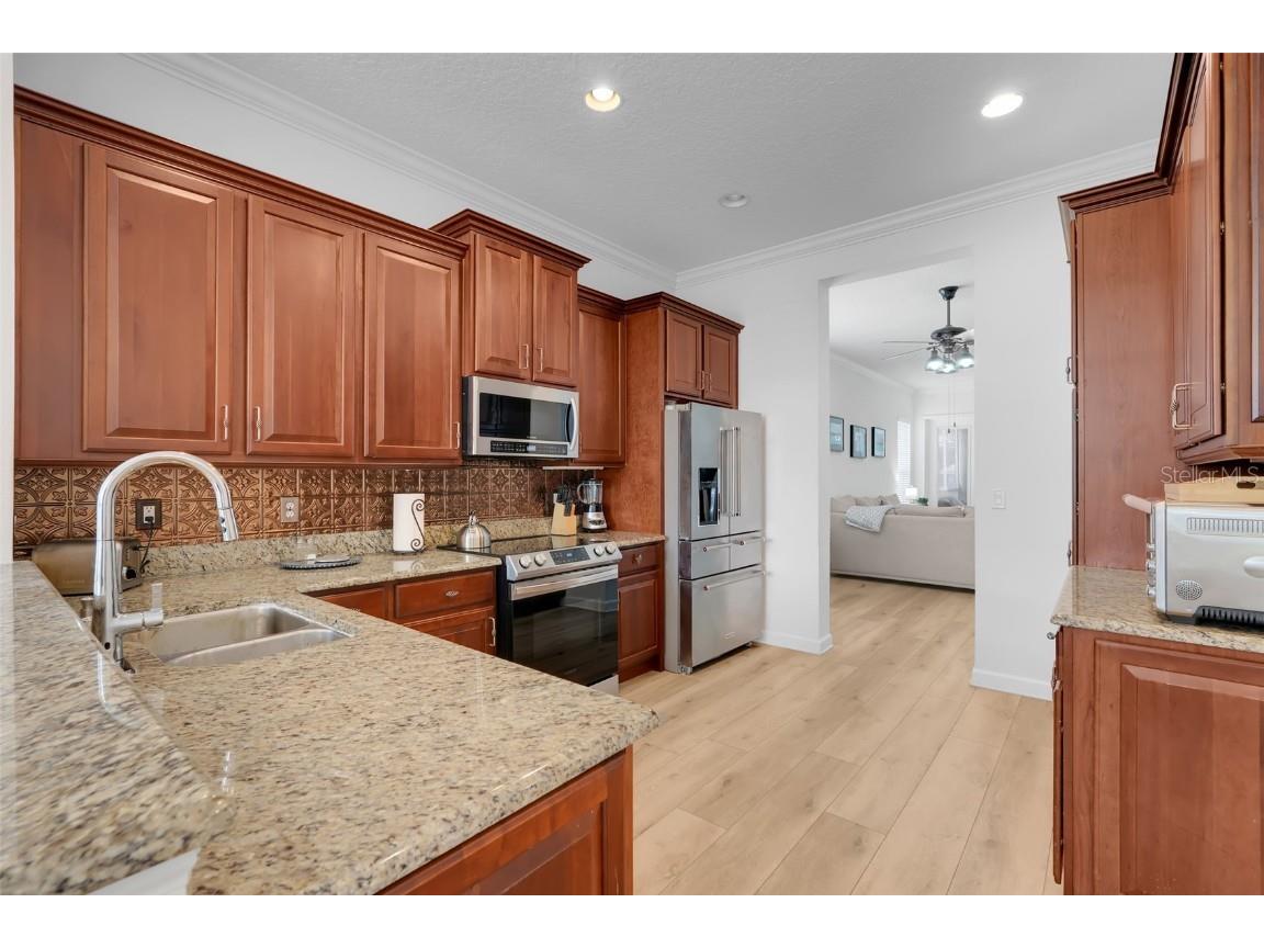 1925 Appalachee Circle Tavares FL 32778 - LAKE EUSTIS - CHAIN OF LAKES O6329529 image17