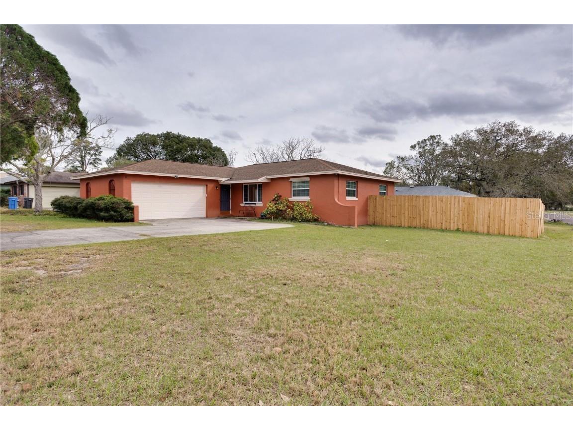 1925 Derbywood Drive Brandon FL 33510 T3427170 image1