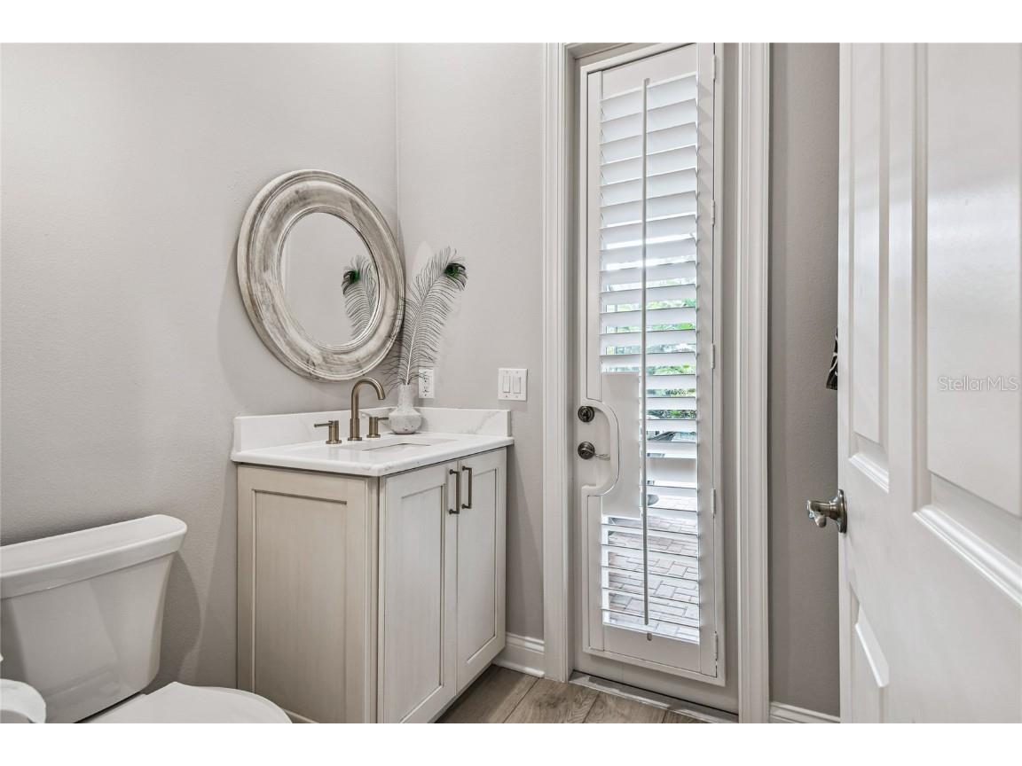 1925 Floresta View Drive Tampa FL 33618 TB8430755 image16