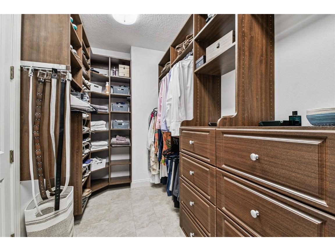 1925 Floresta View Drive Tampa FL 33618 TB8430755 image25