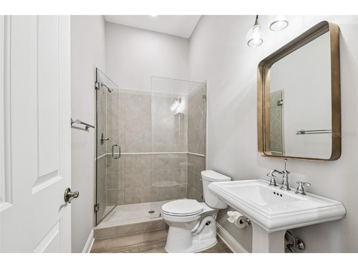 1925 Floresta View Drive Tampa FL 33618 TB8430755 image27