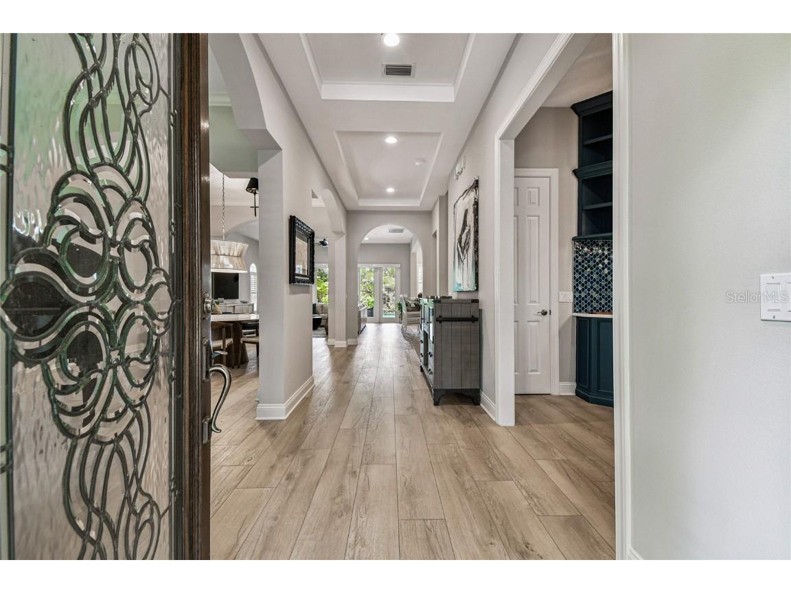 1925 Floresta View Drive Tampa FL 33618 TB8430755 image5