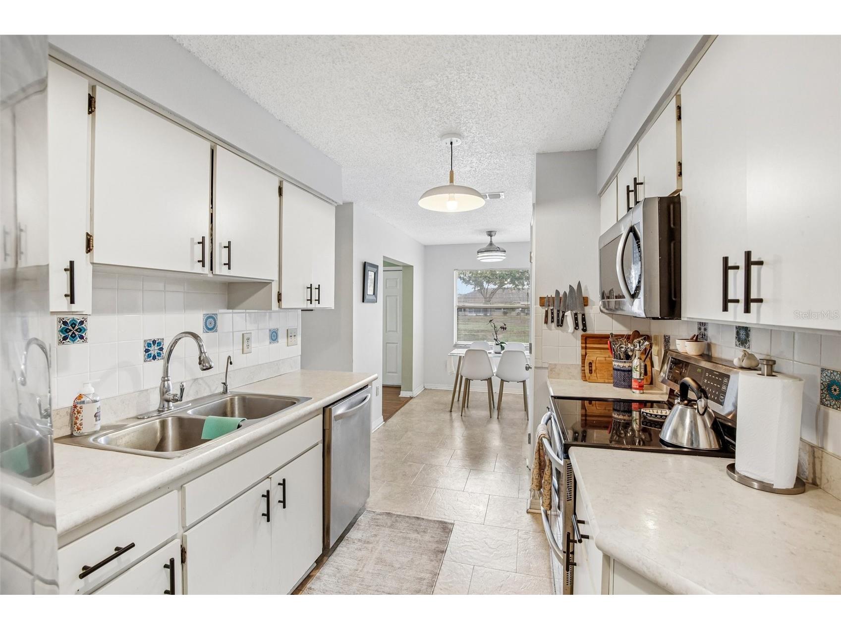 1925 Grand Cypress Lane Sun City Center FL 33573 TB8511453 image17