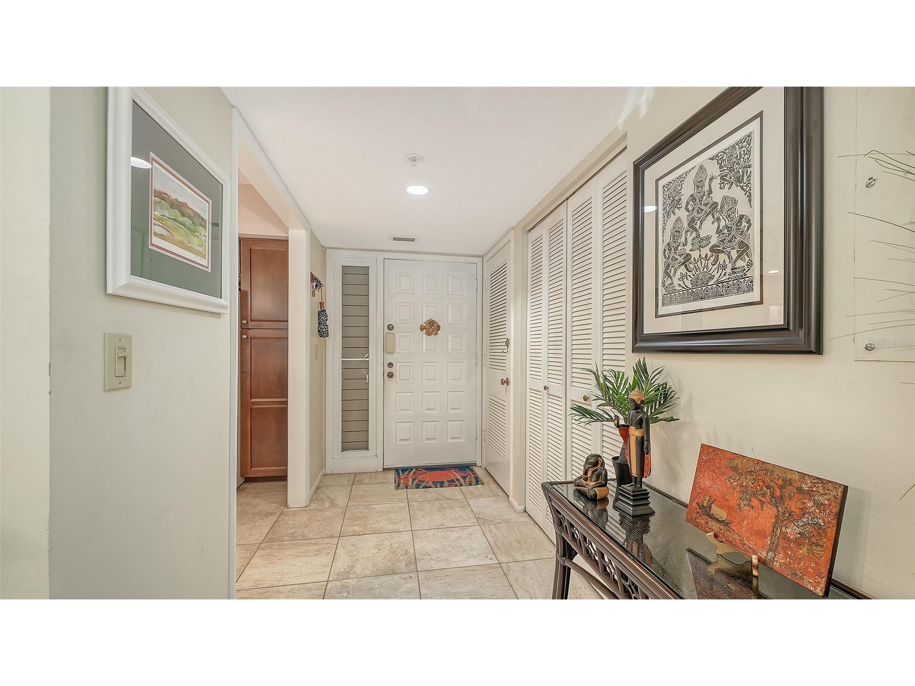 1925 Gulf Of Mexico Drive #G8-302 Longboat Key FL 34228 - GULF OF MEXICO A4686871 image5