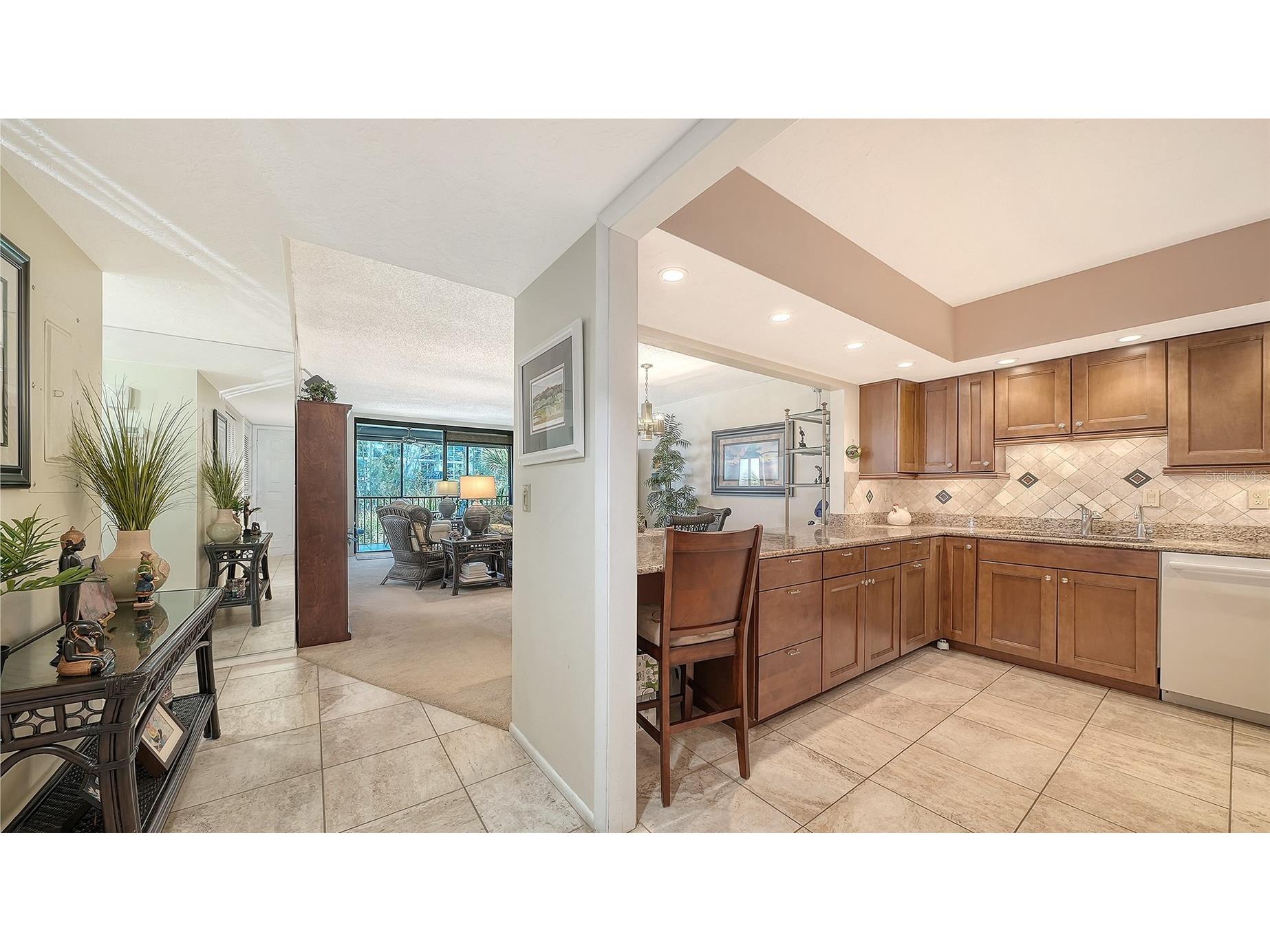1925 Gulf Of Mexico Drive #G8-302 Longboat Key FL 34228 - GULF OF MEXICO A4686871 image6