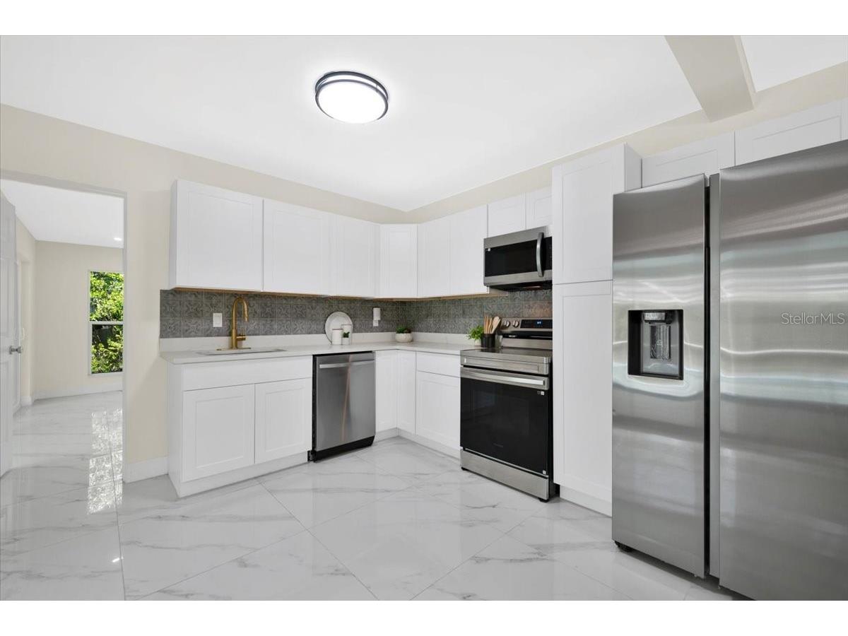1925 John Arthur Way Lakeland FL 33803 - LAKE BENTLEY TB8523245 image5