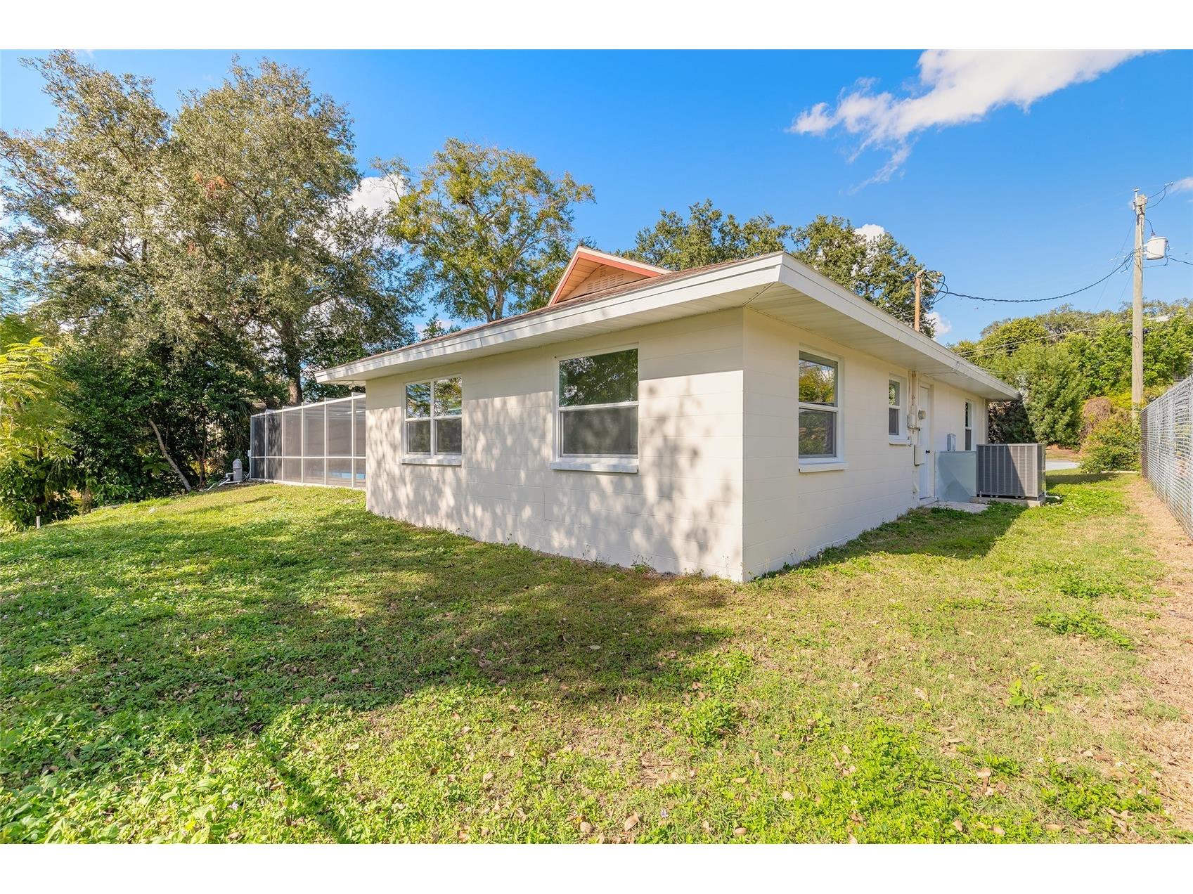 1925 John Arthur Way Lakeland FL 33803 - LAKE BENTLEY V4946657 image45