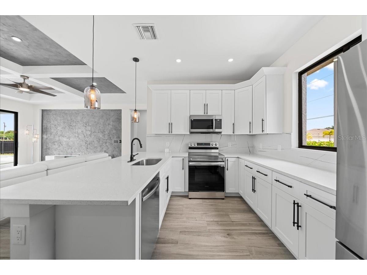 1925 NW 15th Terrace Cape Coral FL 33993 A4692530 image9