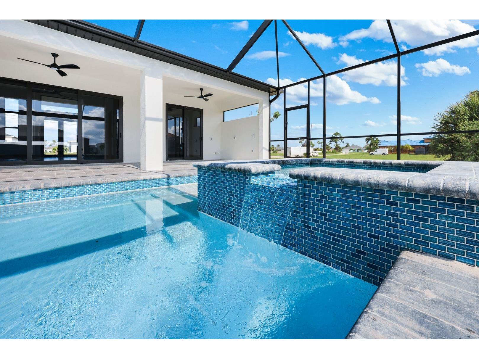 1925 NW 34th Place Cape Coral FL 33993 TB8482702 image1