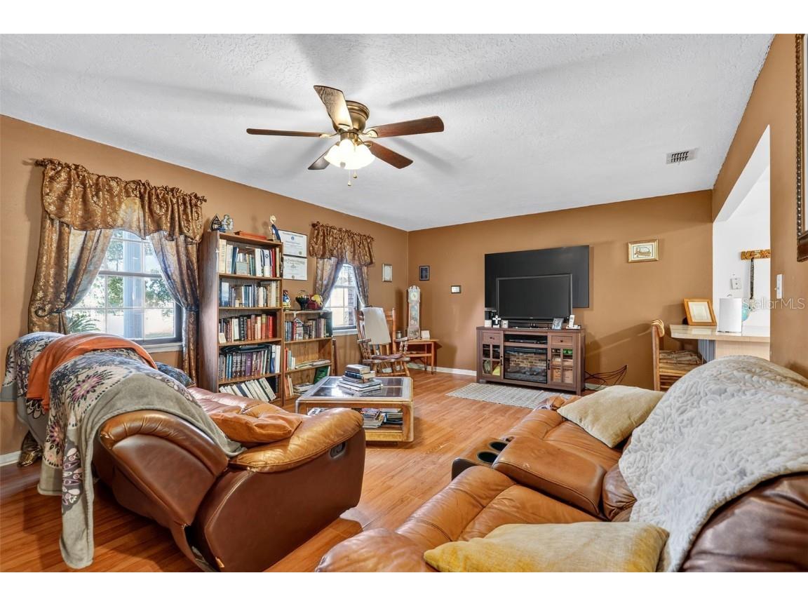 1925 NW 60th Avenue Ocala FL 34482 OM712824 image20