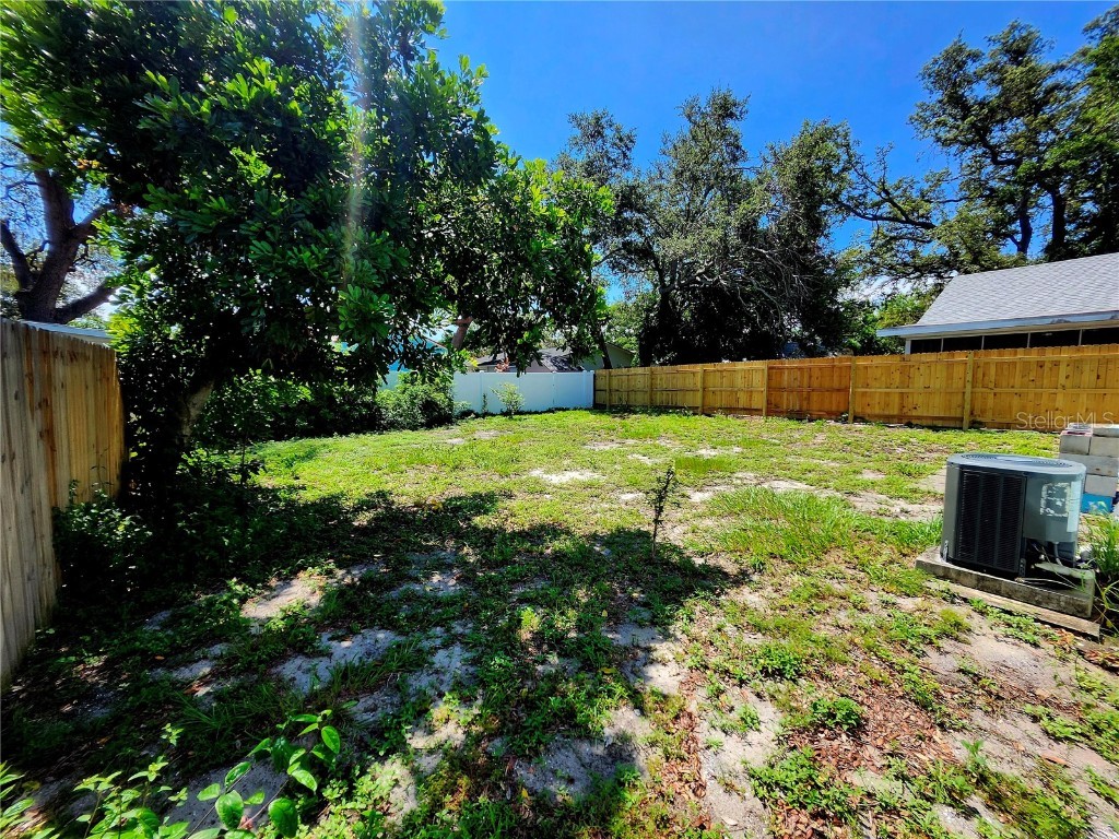 1925 Overbrook Avenue Clearwater FL 33755 TB8407220 image7