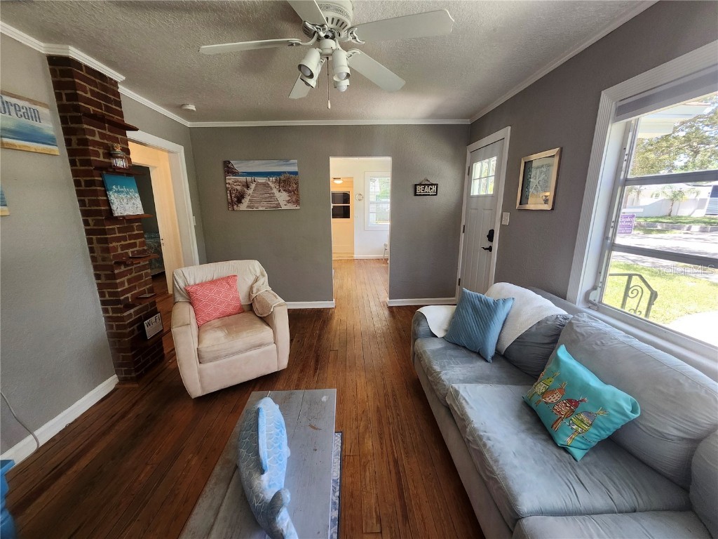 1925 Overbrook Avenue Clearwater FL 33755 TB8407220 image9