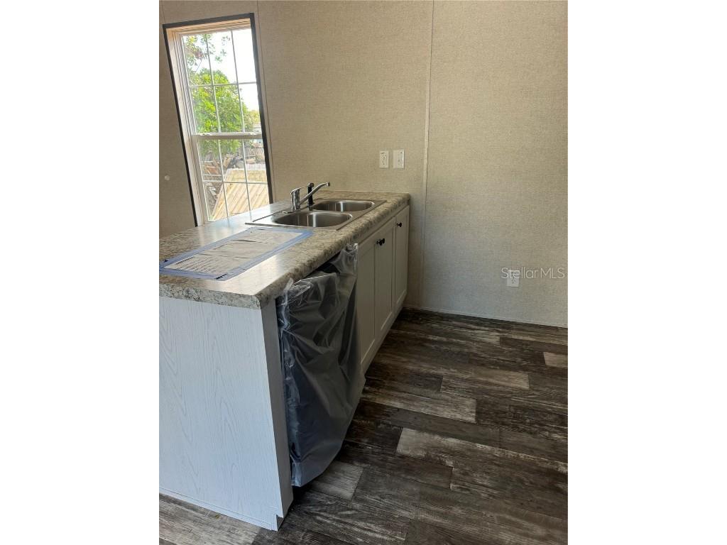 1925 Patriot Lane Holiday FL 34690 W7870201 image6