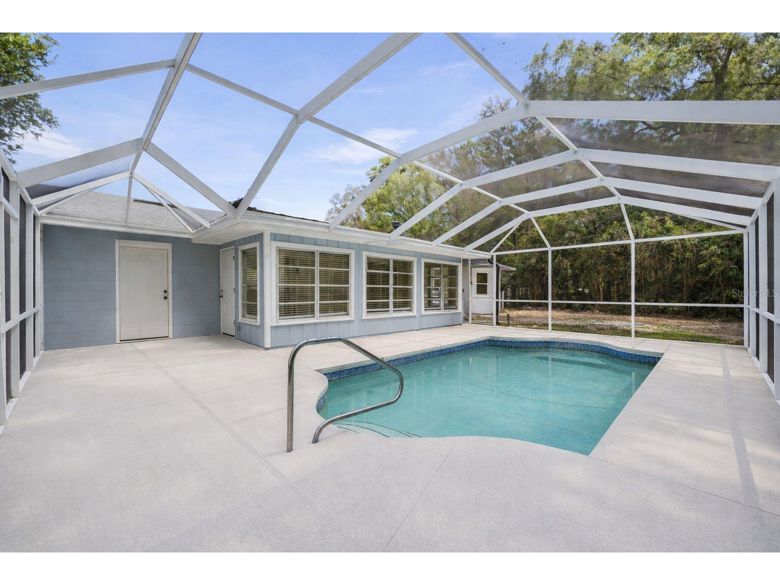 1925 SW 42nd Avenue Gainesville FL 32608 OM721881 image2