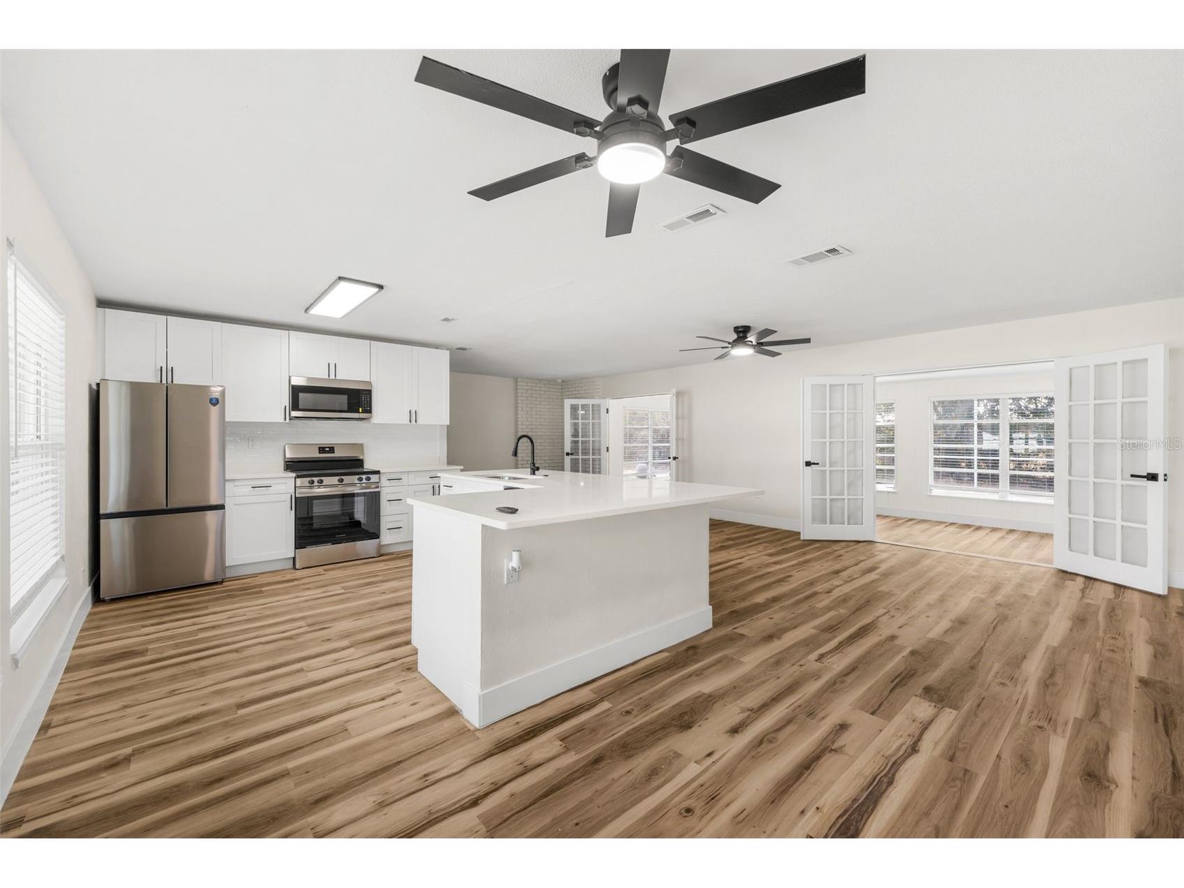 1925 SW 42nd Avenue Gainesville FL 32608 OM721881 image8