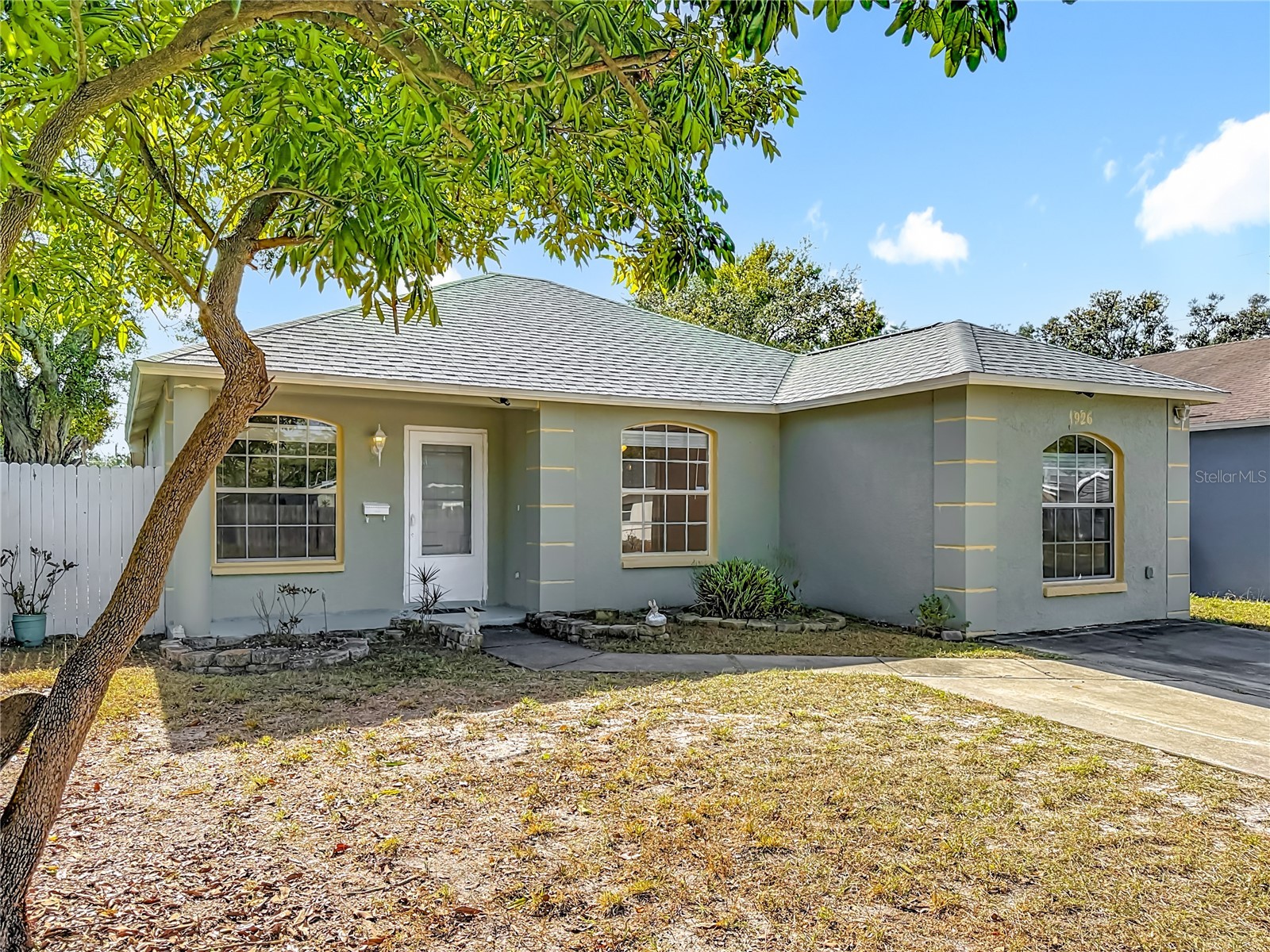1926 29th Avenue N Saint Petersburg FL 33713 TB8459771 image1