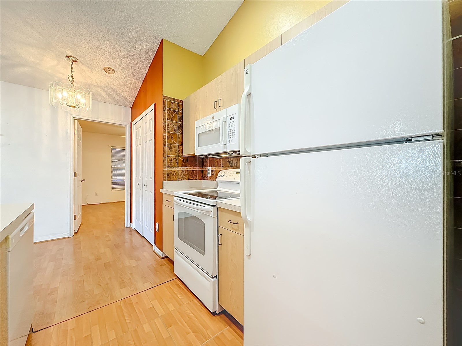 1926 29th Avenue N Saint Petersburg FL 33713 TB8459771 image15