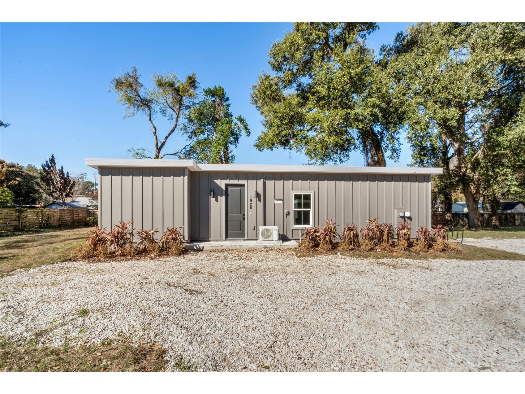 1926 Cloverlawn Avenue Orlando FL 32806 O6383753 image12