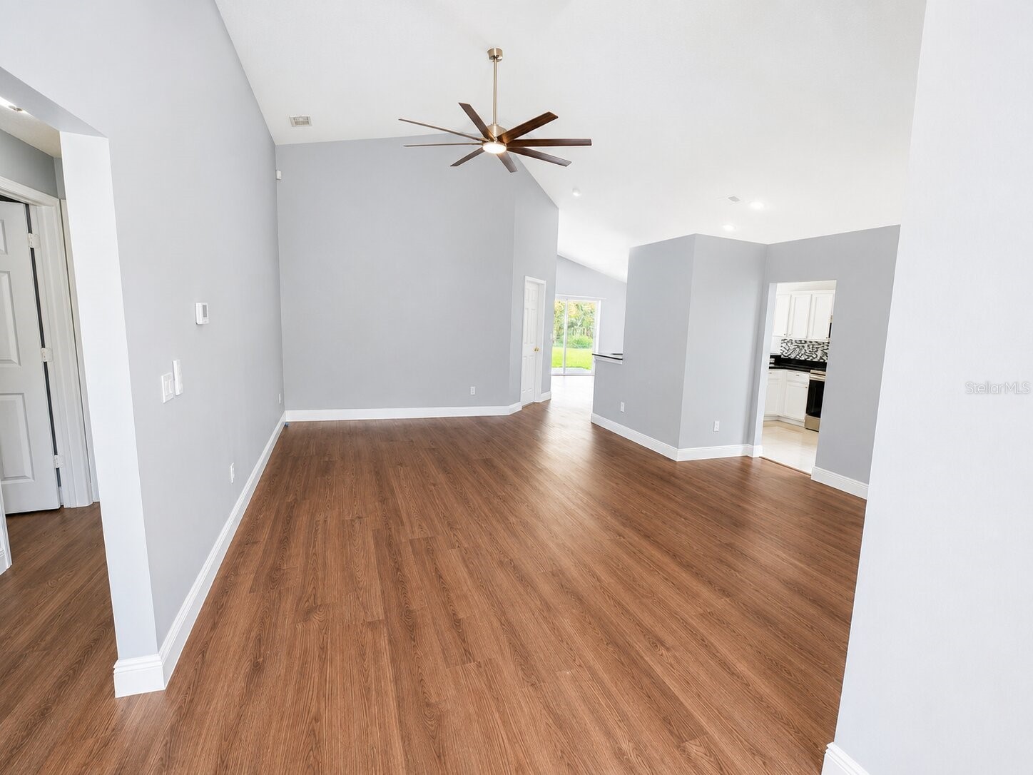 1926 Darlin Circle Orlando FL 32820 O6419186 image3