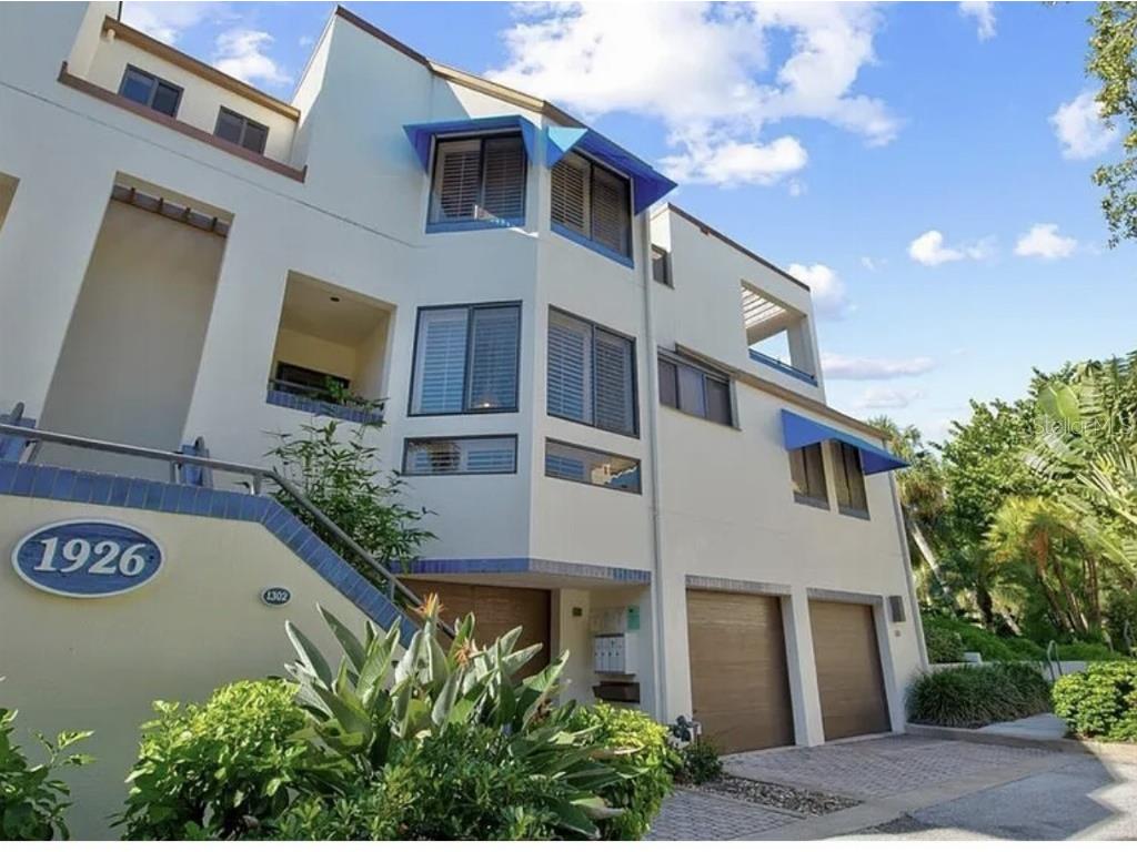 1926 Harbourside Drive #1302 Longboat Key FL 34228 TB8422578 image1