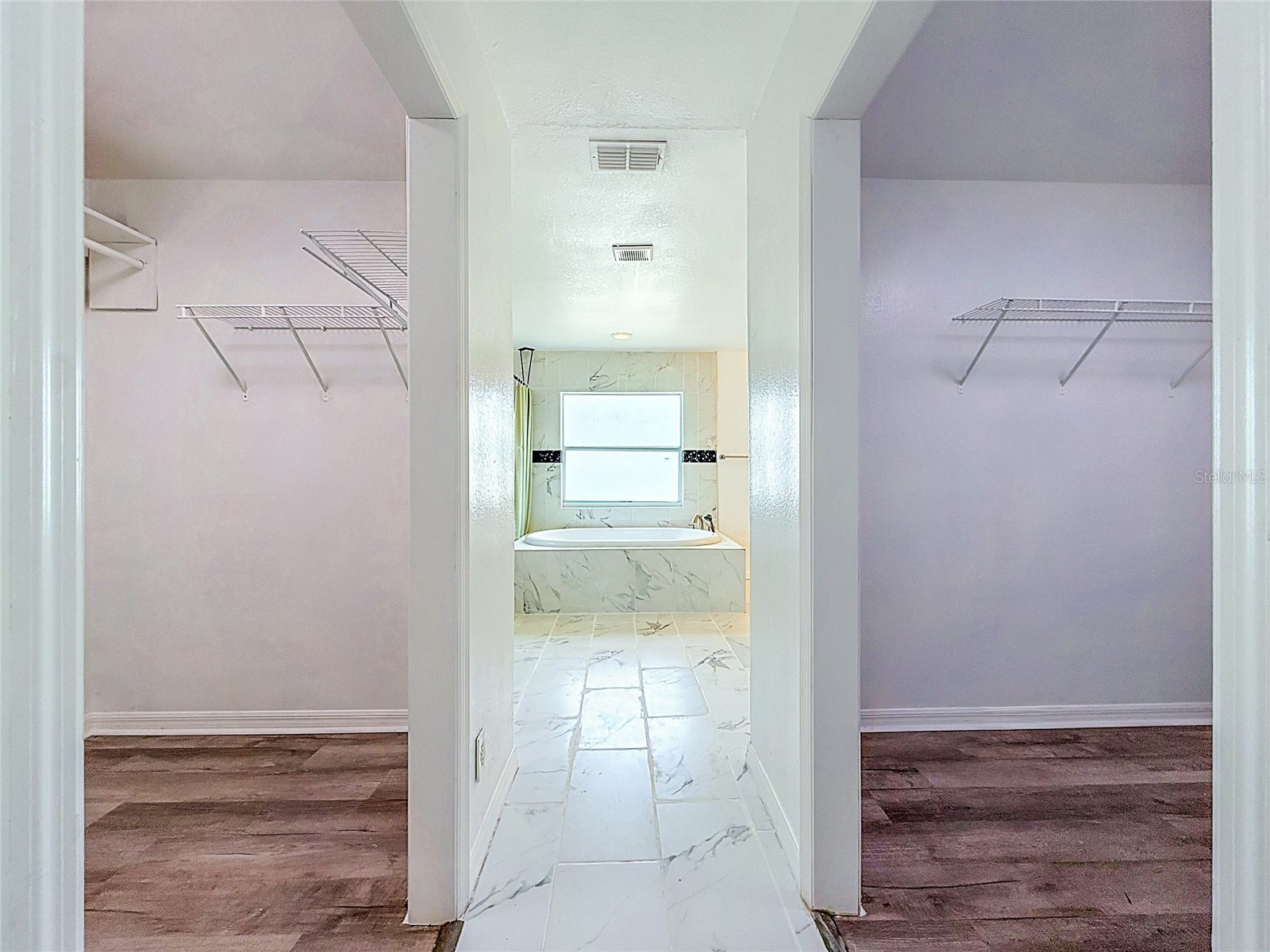1926 Meadowridge Drive Valrico FL 33596 TB8523139 image14