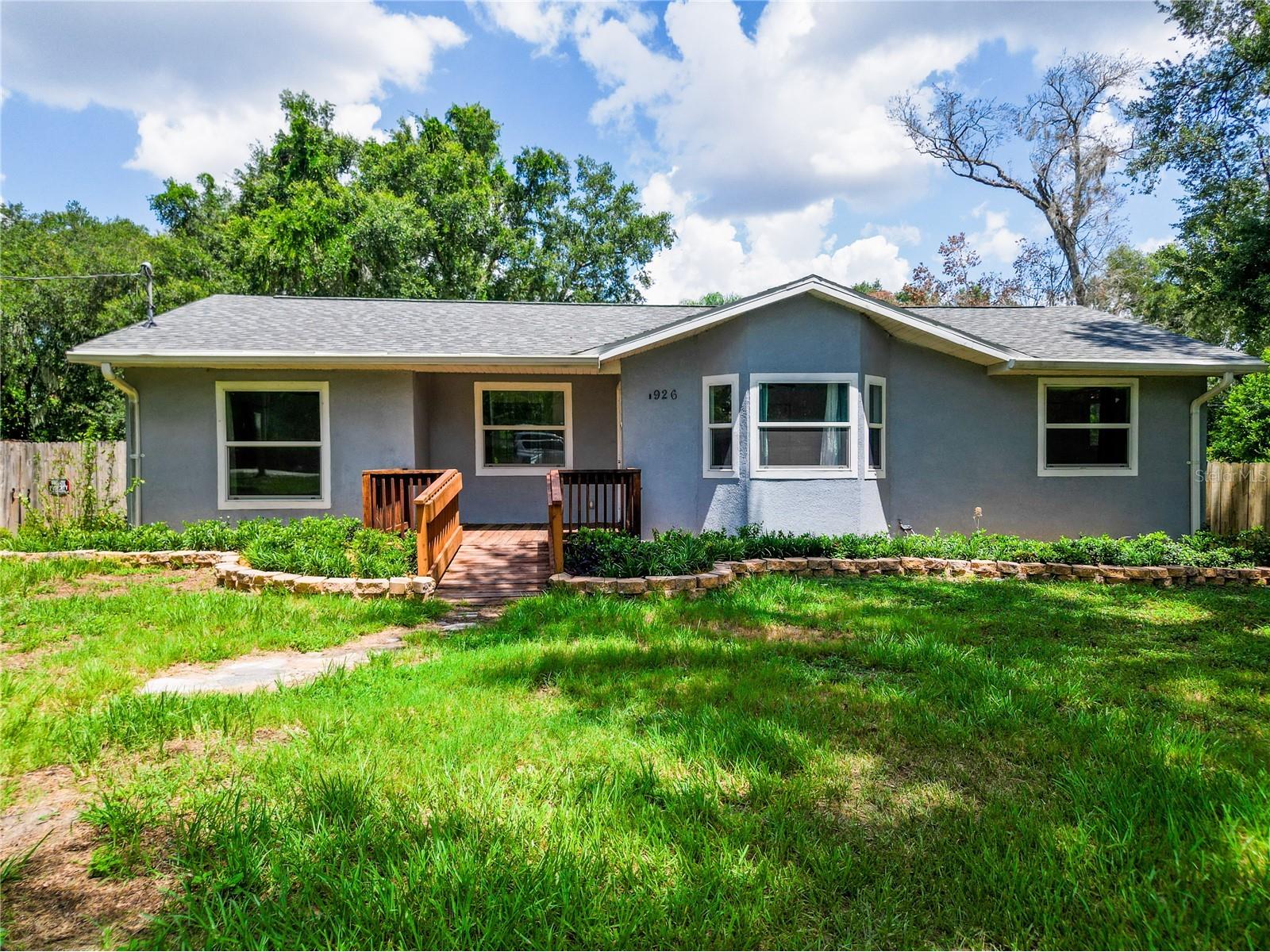 1926 Meadowridge Drive Valrico FL 33596 TB8523139 image47